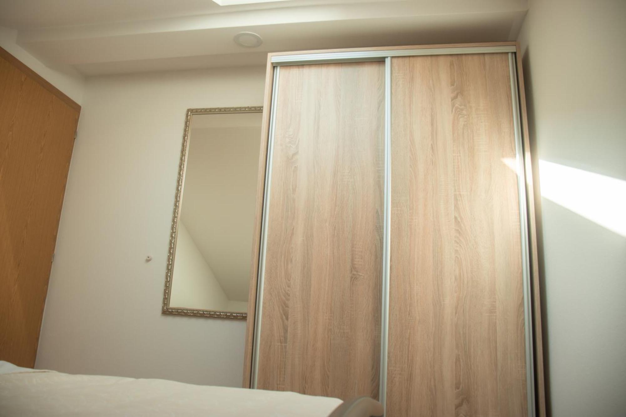 Apartments Basic วิโซโค ภายนอก รูปภาพ